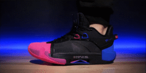 361 DVD 3 tested in hand - on foot