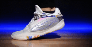 Li-Ning Wade 808 5 Ultra tested in hand - on court flow