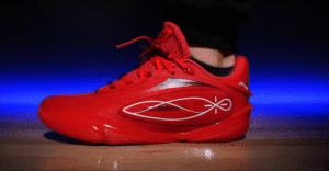 Li-Ning Wade 808 5 Ultra tested in hand - on foot