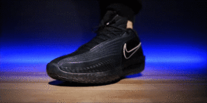 nike gt cut 3 turbo tested in hand - laterla forefoot