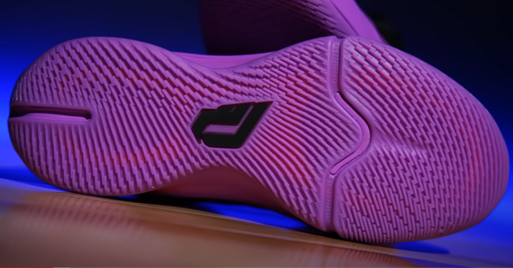 adidas dame 9 traction