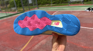new balance two wxy v5 traction