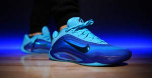 Nike A'One tested in hand - on foot 2
